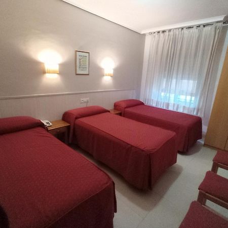 Hostal Atienzar Albacete Luaran gambar