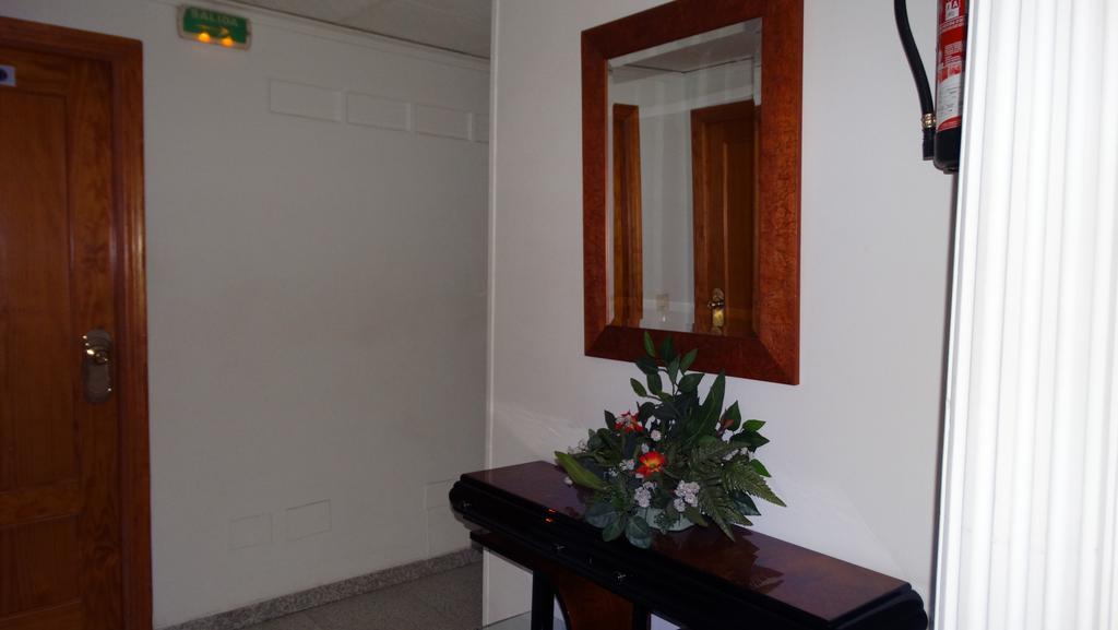 Hostal Atienzar Albacete Luaran gambar