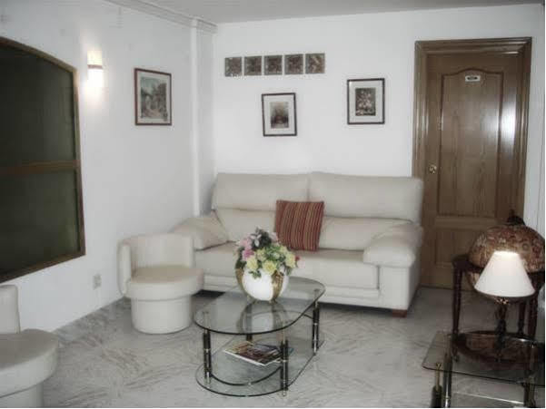 Hostal Atienzar Albacete Luaran gambar